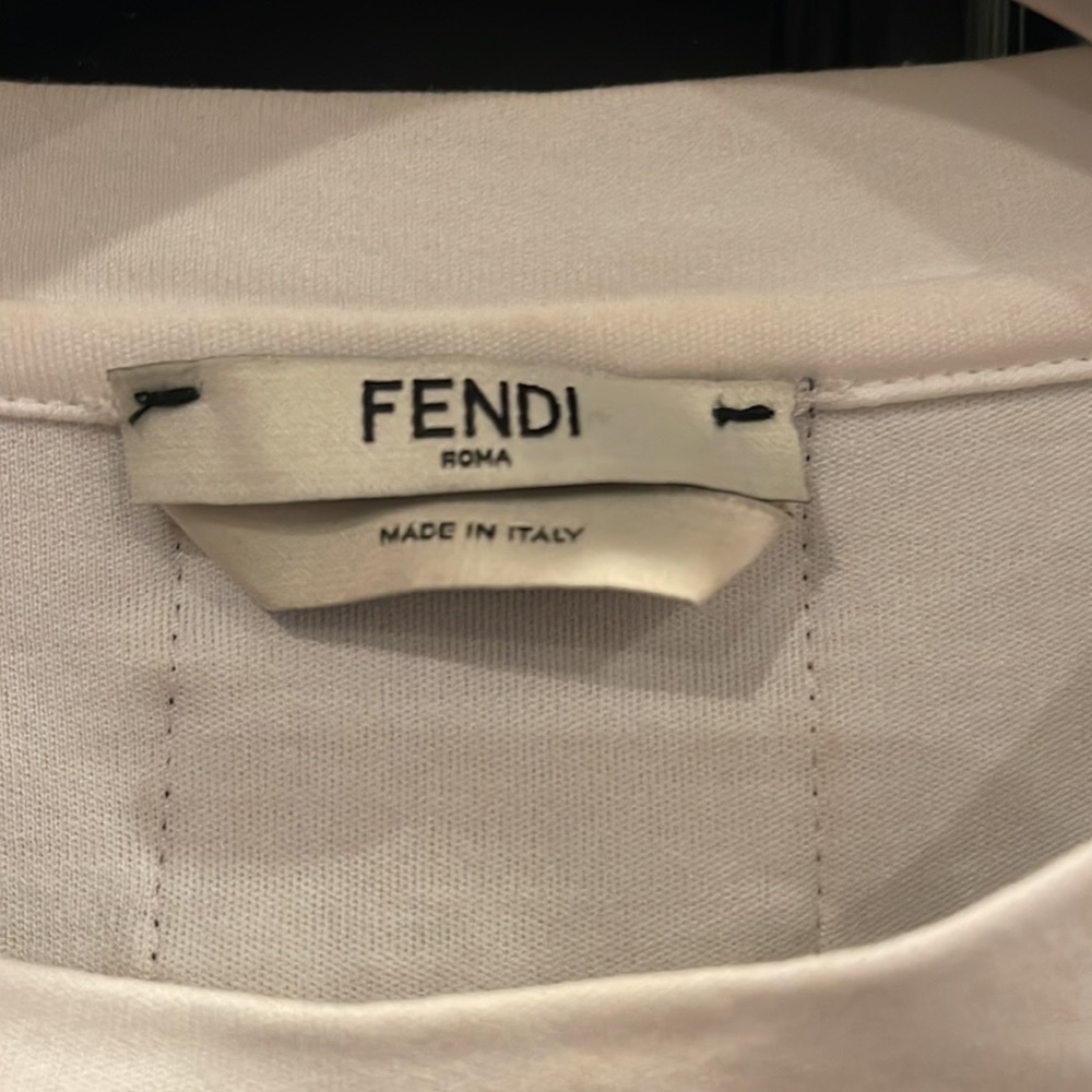 Fendi tee - Picture 3 of 7